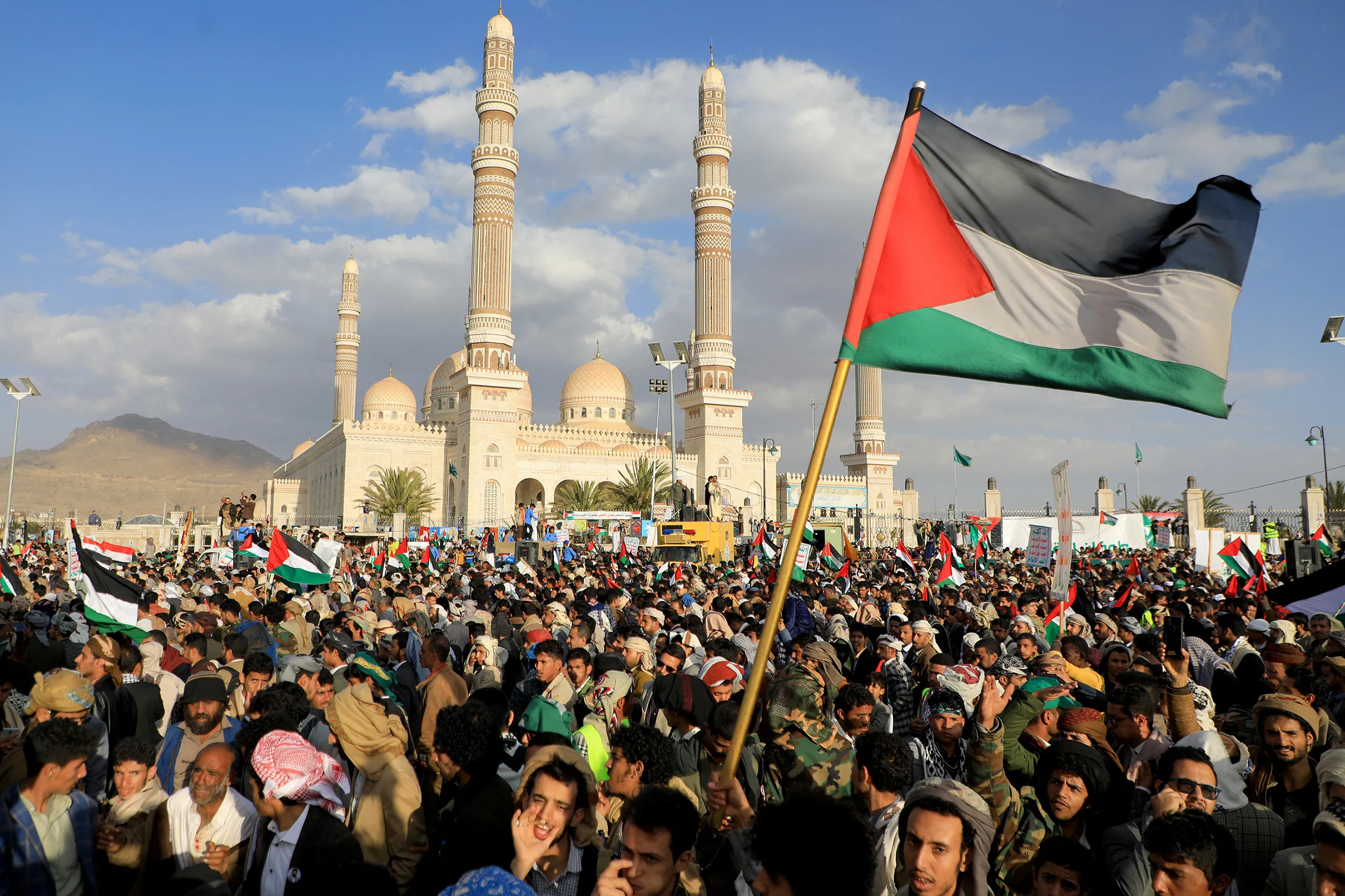 Latest on Gaza Crisis: Civilians Trapped in War
