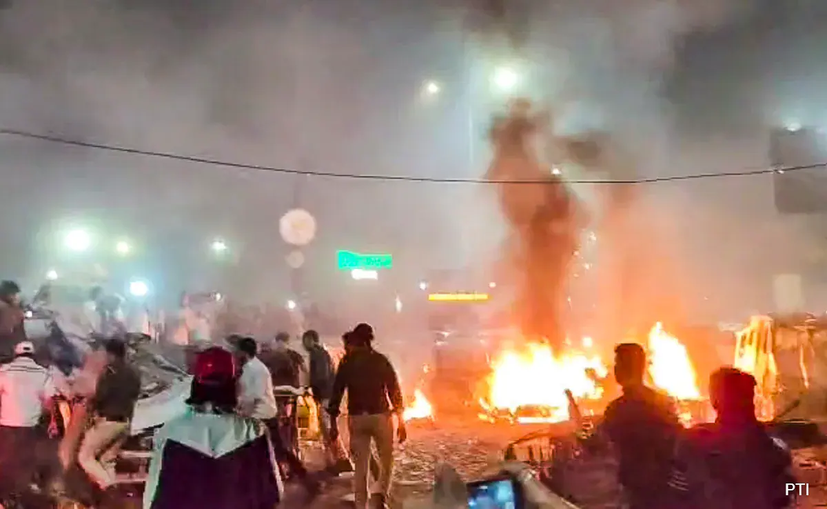 The Blast That Shook Delhi, Not Its Love